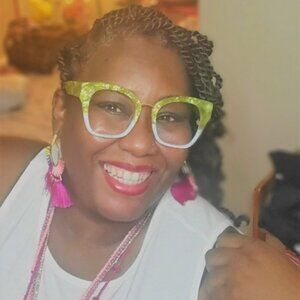 Meet our Founder, Chevon @wardrobepop